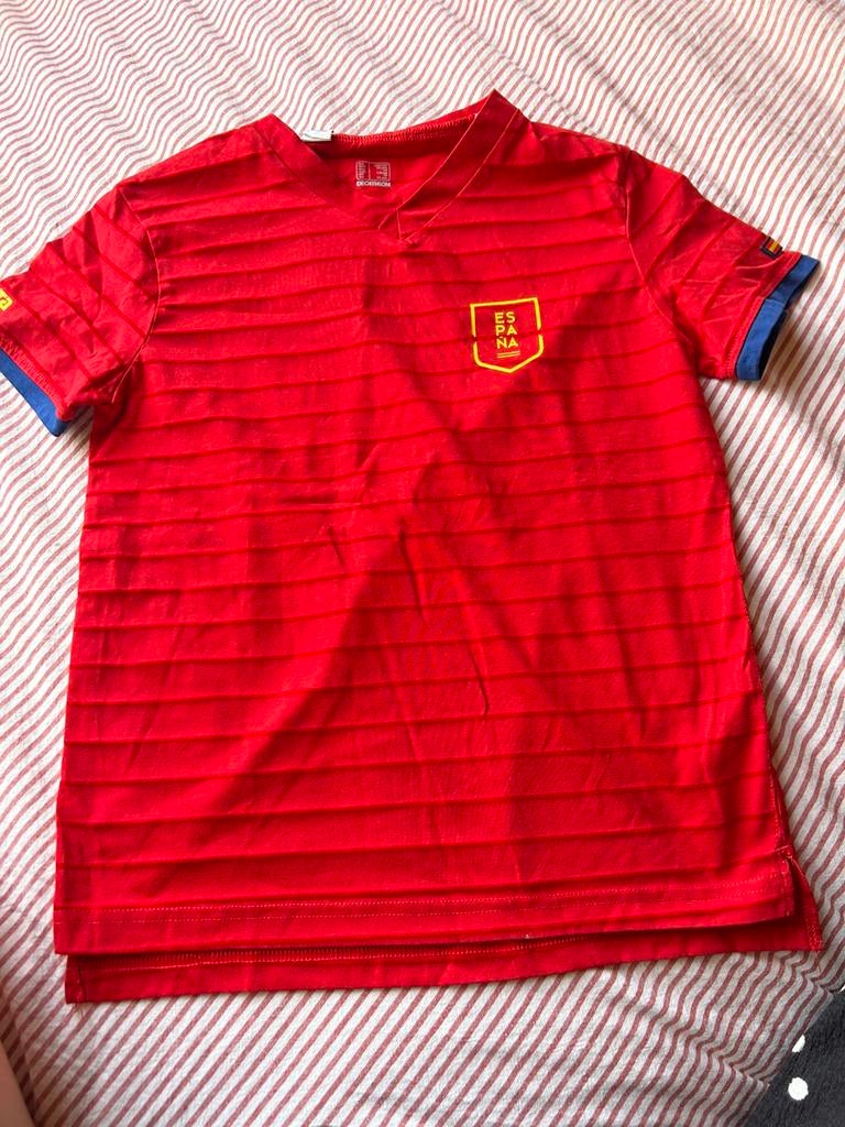 Maillot de foot de l’Espagne taille 10, Envoi, Comme neuf, Garçon ou Fille, Vêtements de sport ou Maillots de bain