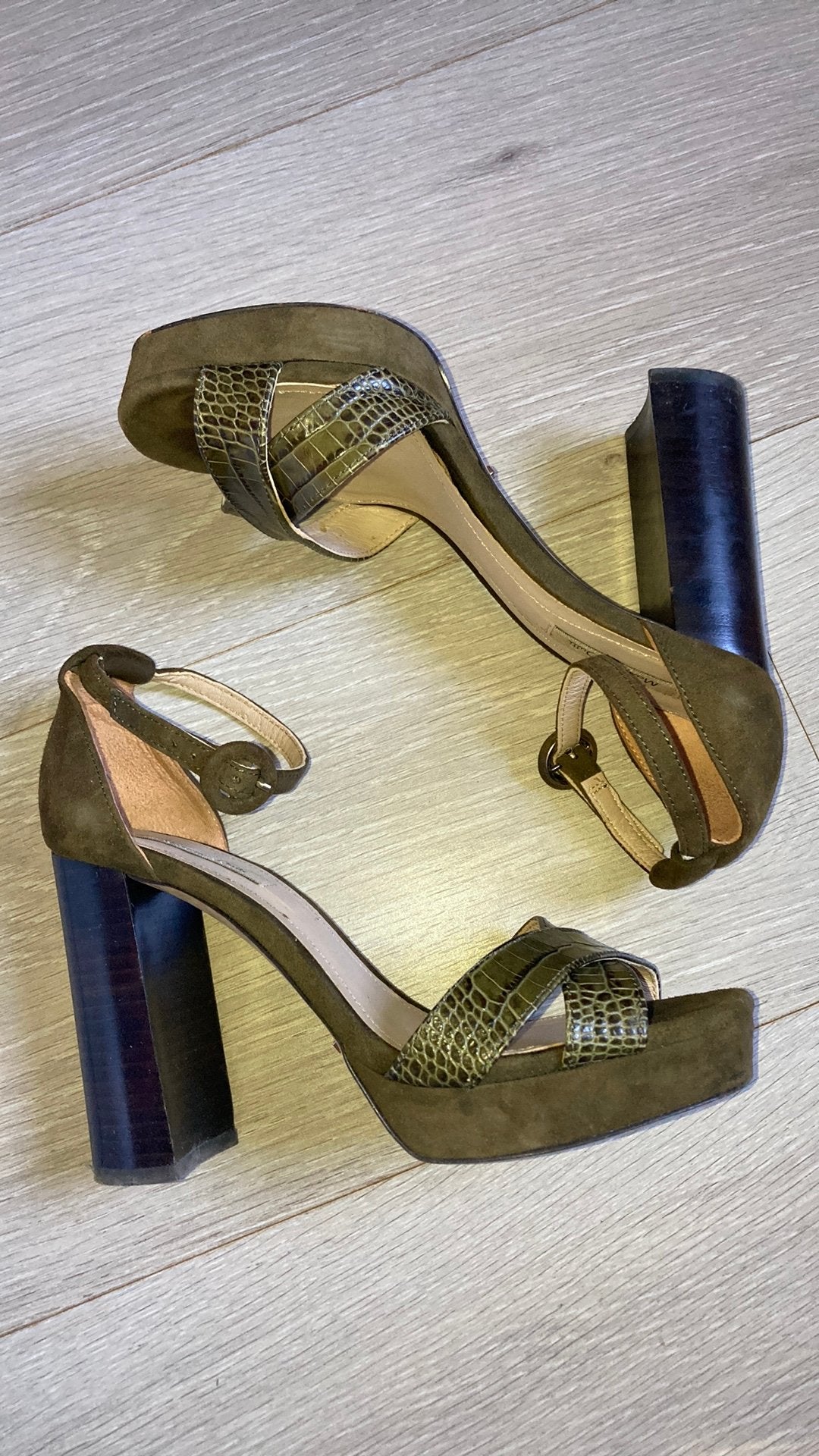 Sandales a talons Massimo dutti, Enlèvement ou Envoi, Autres couleurs, Escarpins, Comme neuf
