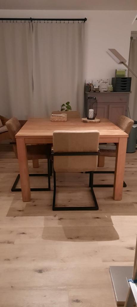 Eetkamerstoelen 25€ per stuk, nieuw, Ophalen, Bruin