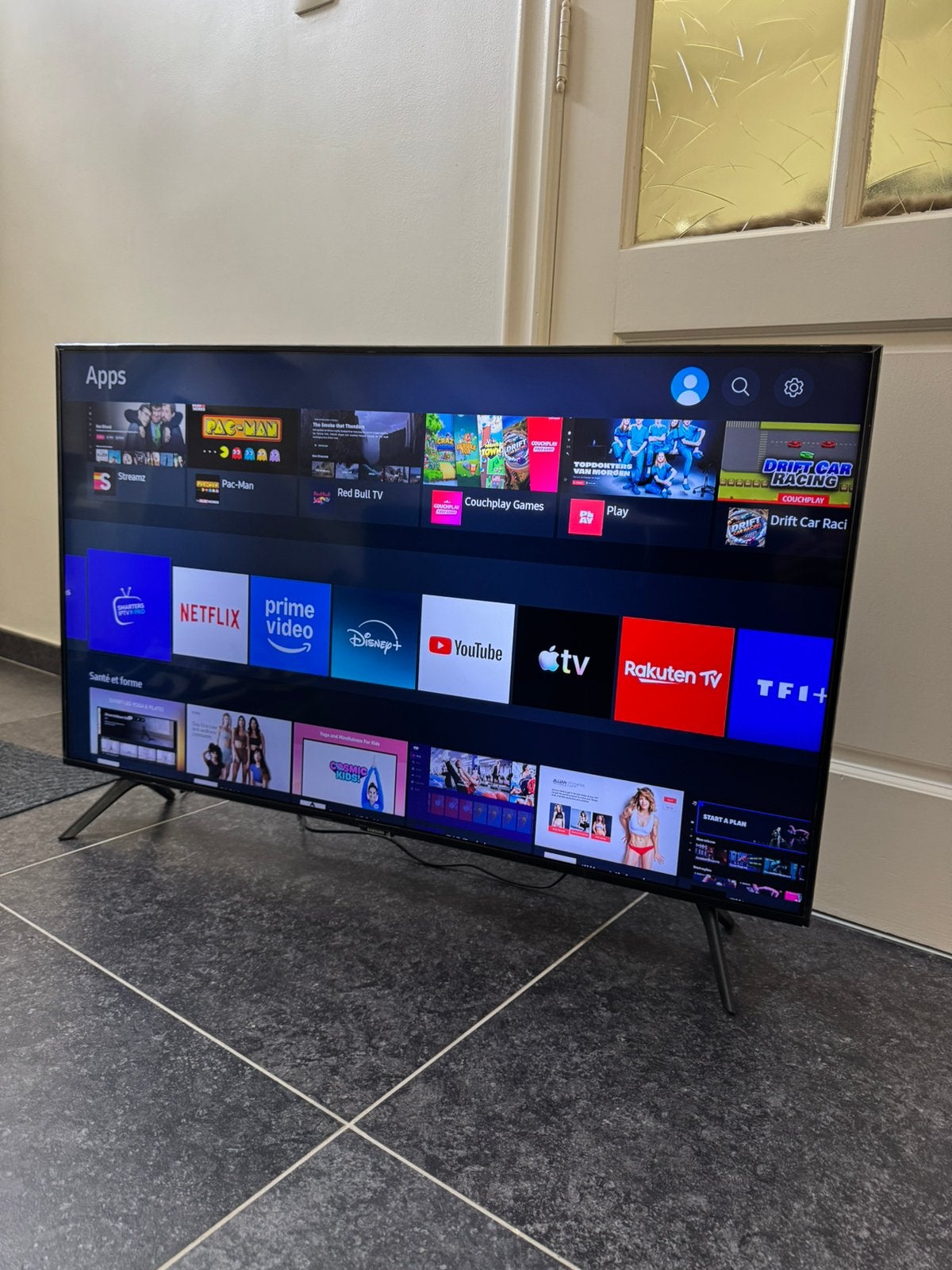 Samsung smart tv 43 inch 108 cm 4k wifi prix fixe, Audio, Tv en Foto, Televisies, Zo goed als nieuw, Samsung, Smart TV, Ophalen