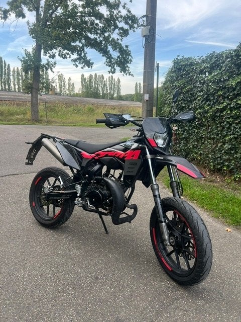 Sherco 50cc 2024, Fietsen en Brommers, Ophalen, Gebruikt, Klasse B (45 km/u)