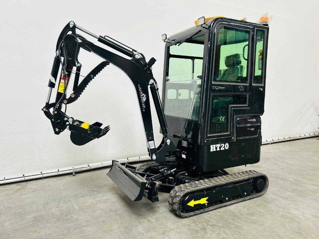 Mini pelle excavatrice, Articles professionnels, Machines & Construction | Grues & Excavatrices, Enlèvement, Excavatrice