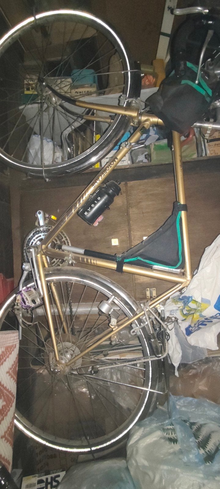Vélo de course vintage, Enlèvement