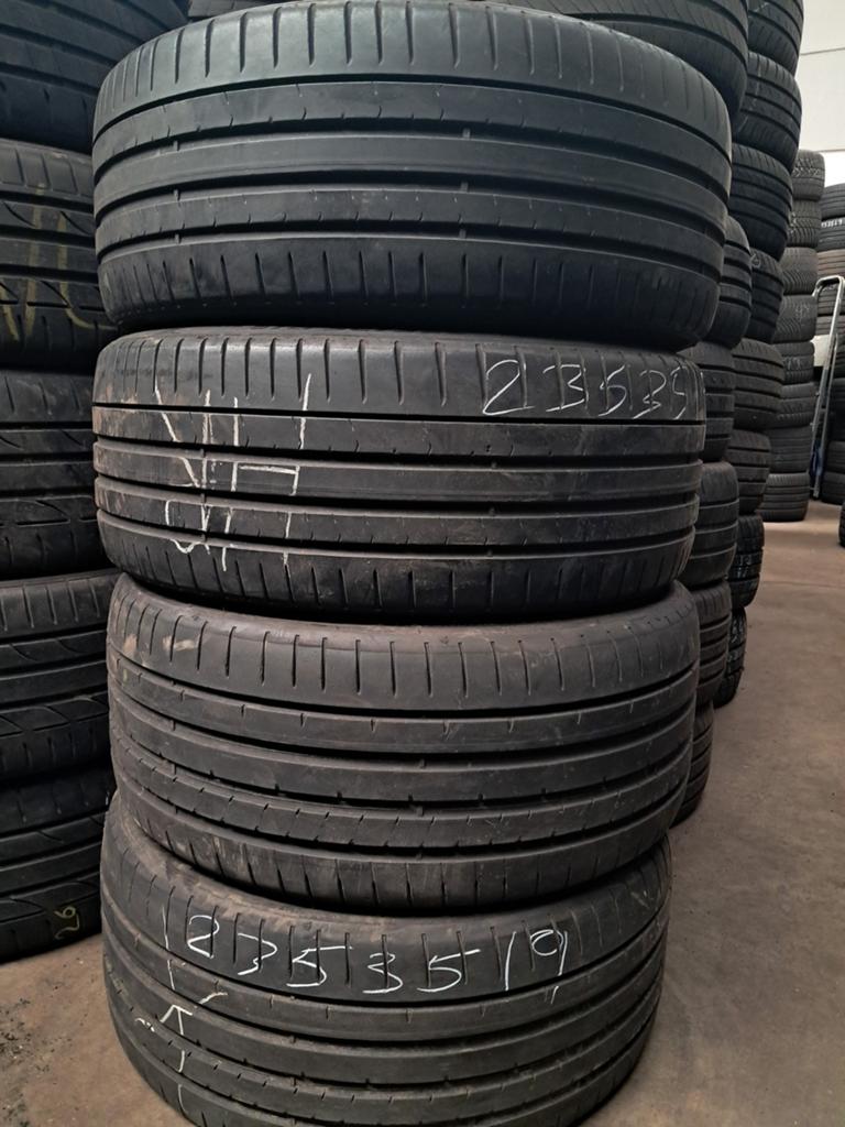 235/35R19 2353519 235/35/19 zomer Pirelli en Dunlop, Ophalen, BMW