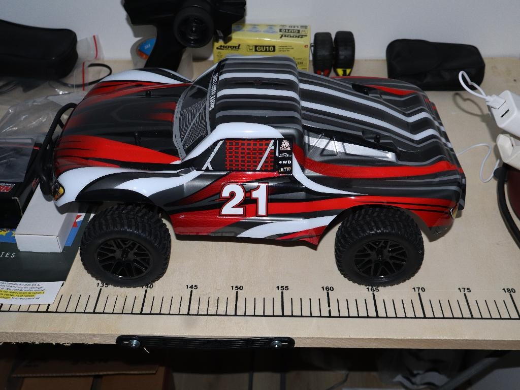 Rc auto 1/1O, Zo goed als nieuw, Schaal 1:10, RTR (Ready to Run), Ophalen