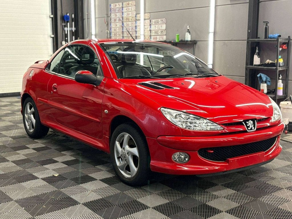 Peugeot 206 1.6I CABRIO | 164.780 KM. | BJ. 2006 |, Auto's, 4 zetels, Gebruikt, Zwart, 4 cilinders