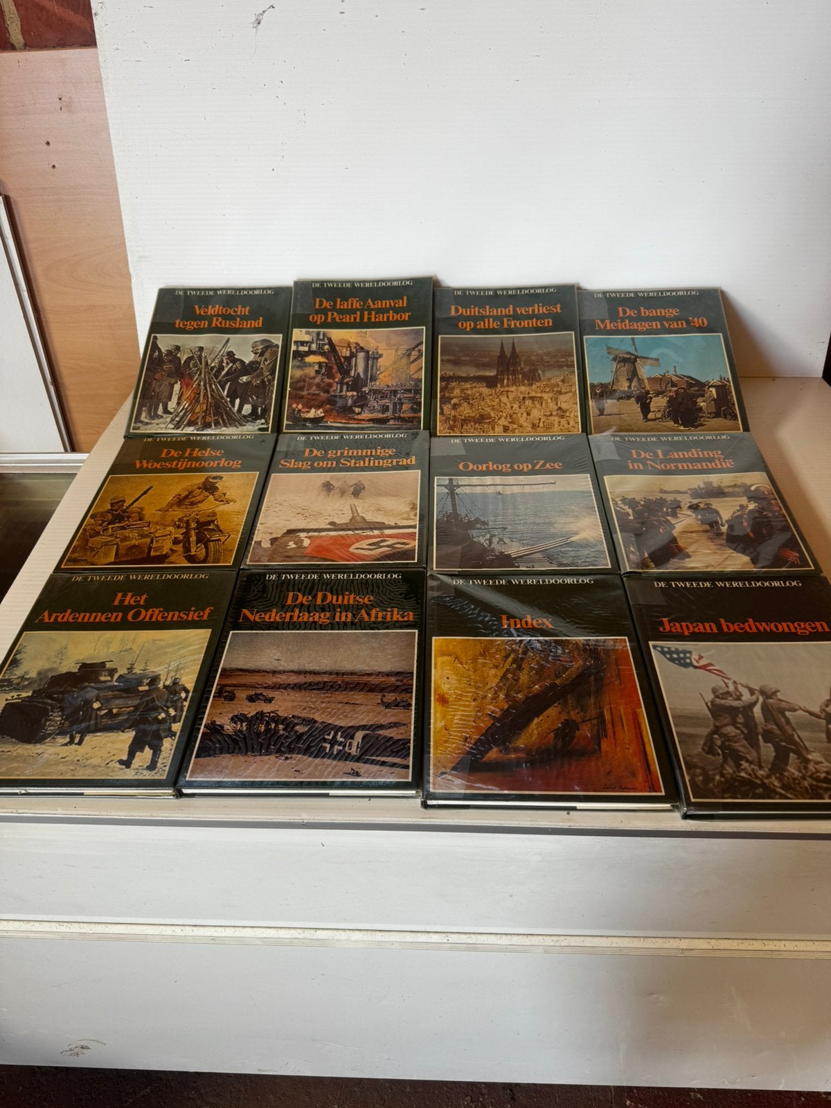 Boeken De Tweede Wereldoorlog, Hobby en Vrije tijd, Verzamelkaartspellen | Magic the Gathering, Ophalen, Zo goed als nieuw