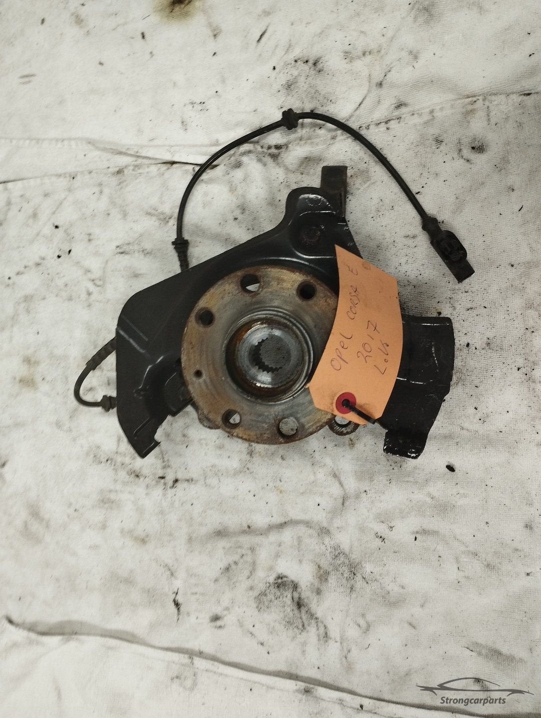 Fusee stuk links met wiellager en wielnaaf Opel Corsa 2017 1, Gebruikt, -, -, Opel