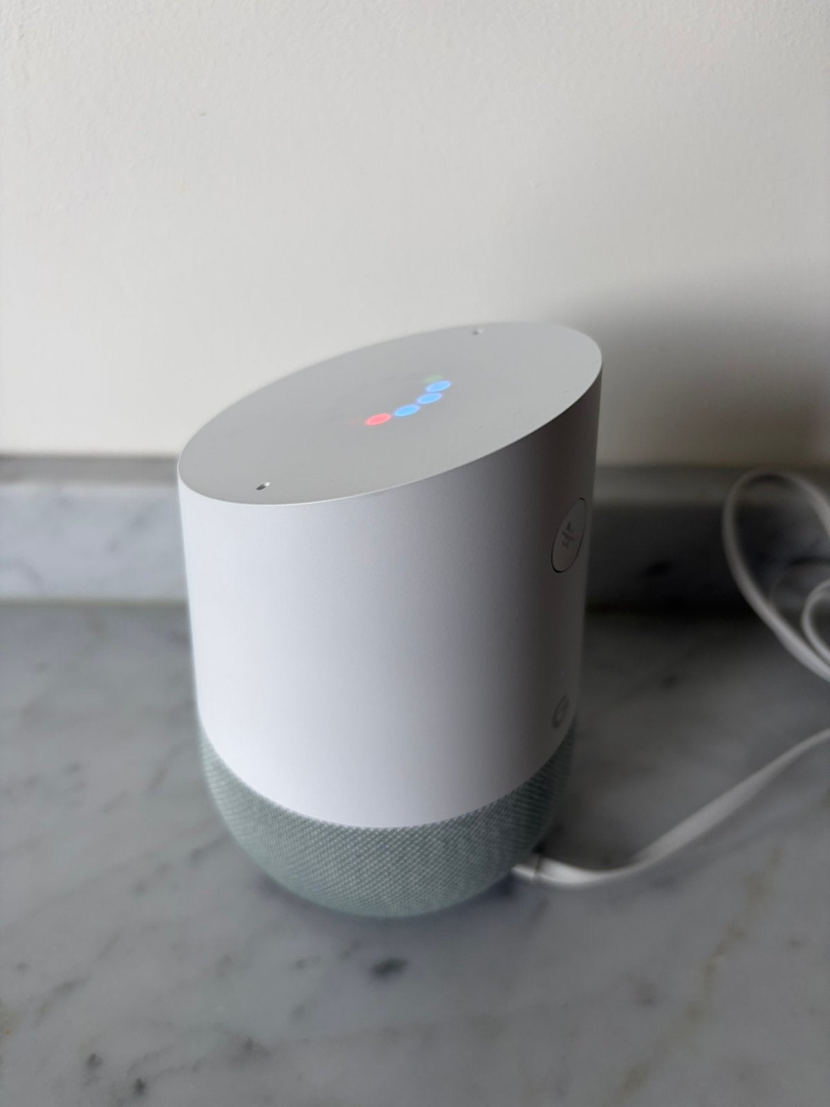 Google Home 1e generatie – slimme speaker, TV, Hi-fi & Vidéo, Google, Comme neuf, Enlèvement, Enceinte intelligente