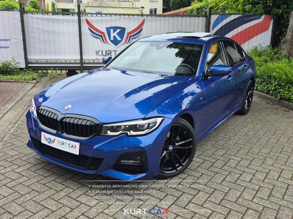 BMW 320i M Sport | CarPlay | Camera | Adapt. LED | Open Dak, Auto's, BMW, Automaat, 1998 cc, Achterwielaandrijving, 4 cilinders
