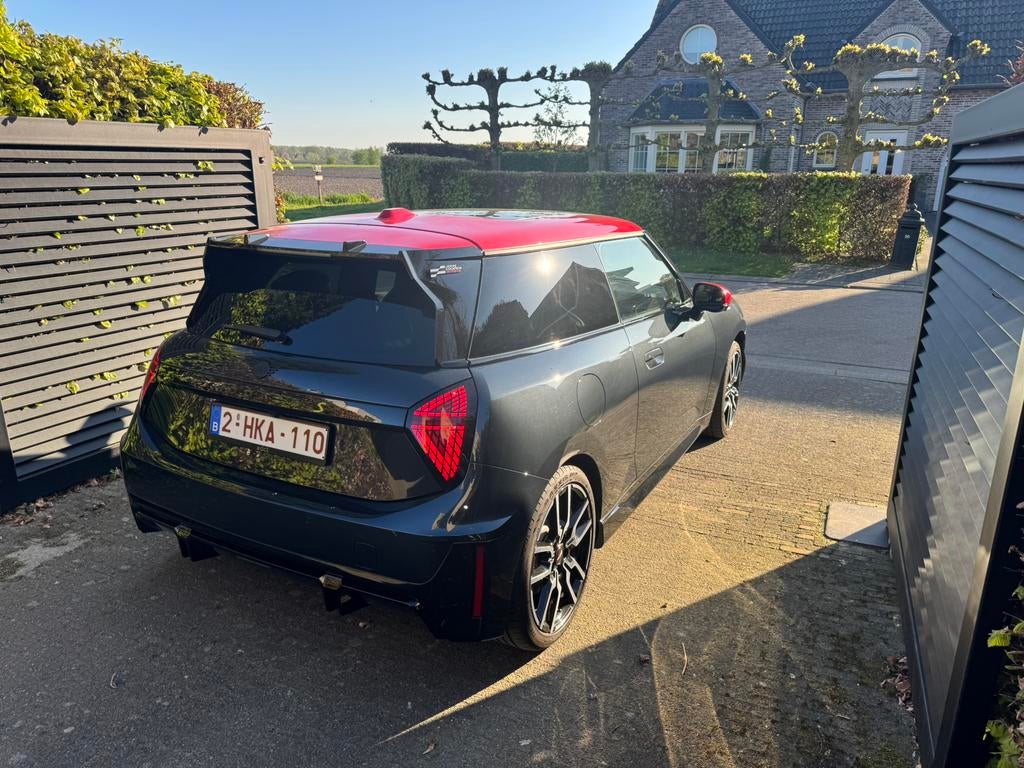 Mini cooper SE. JCW en XL pakket. Alle mogelijke opties, Auto's, Mini, Parkeerassistent, Zwart, Leder, Elektrisch