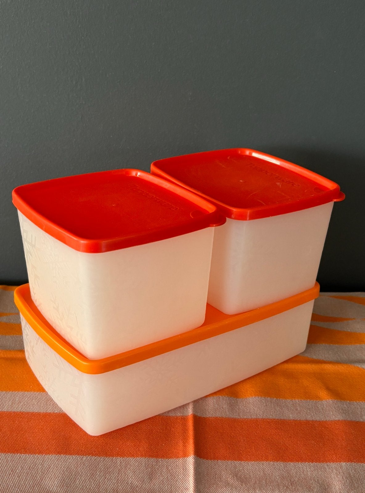 TUPPERWARE Boîte grand froid, conservation congélateur frigo, Maison & Meubles, Cuisine| Tupperware, Enlèvement ou Envoi, Comme neuf