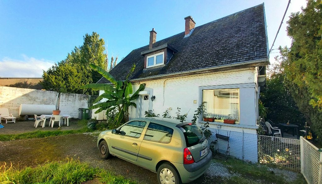 Maison 4 façades, Immo, 200 à 500 m², 75258 kWh/an, Province de Hainaut, Charleroi