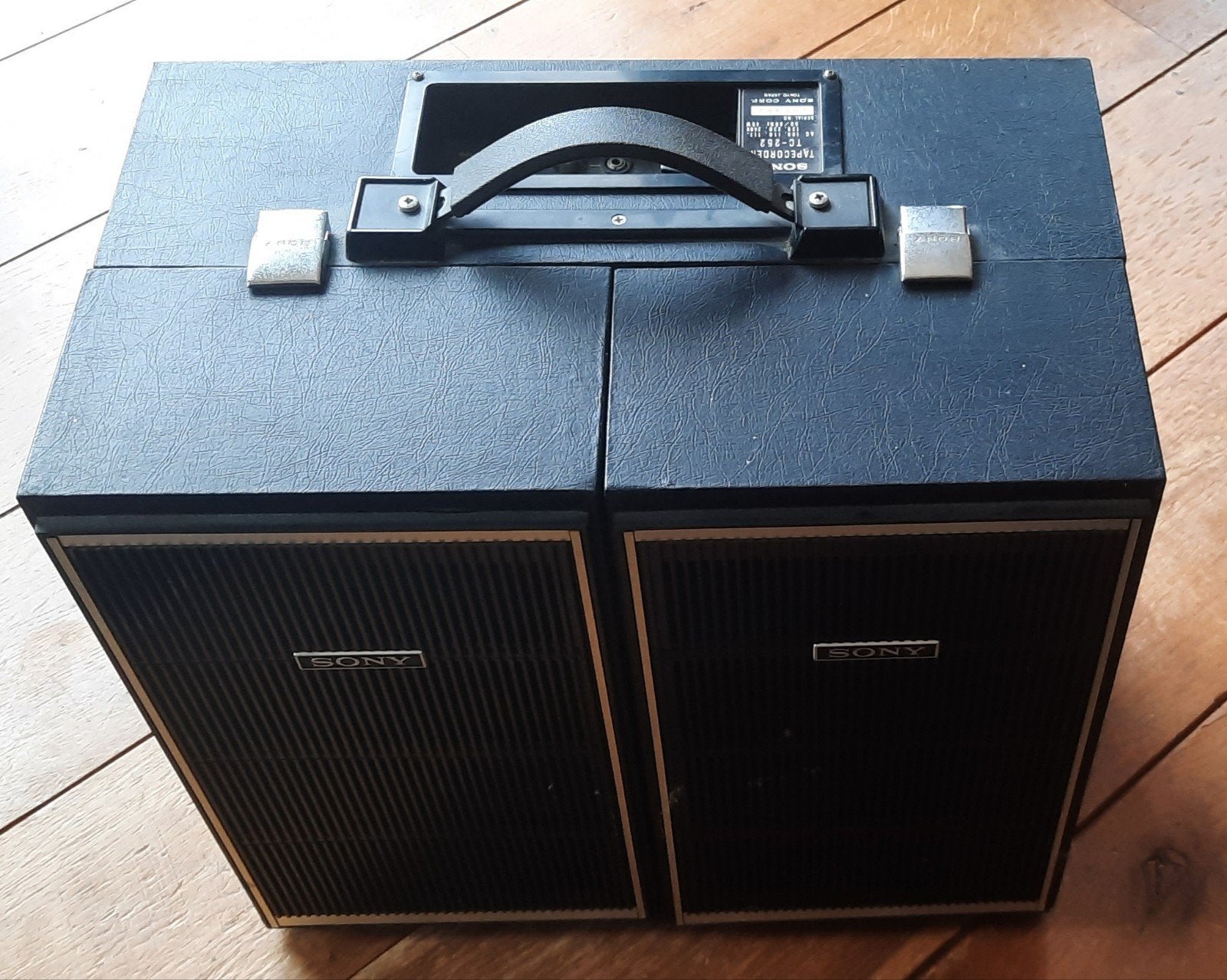 Sony Tapecorder TC-252, Audio, Tv en Foto, Bandrecorder, Ophalen, Defecte bandrecorder