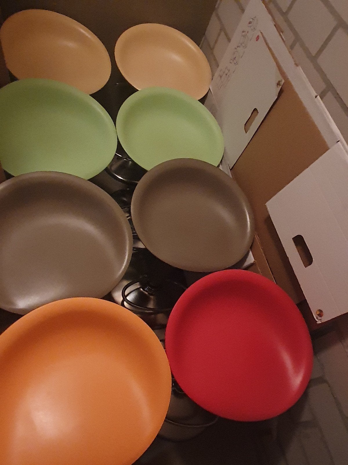 verschillende kleuren BOMBO MAGIS design barkrukken, Ophalen, 60 tot 90 cm, Zo goed als nieuw, In hoogte verstelbaar