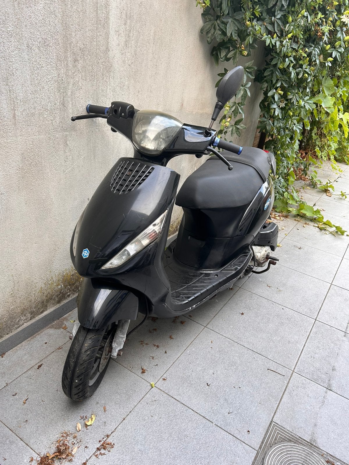 Zip 4t carburateur, Enlèvement, Comme neuf