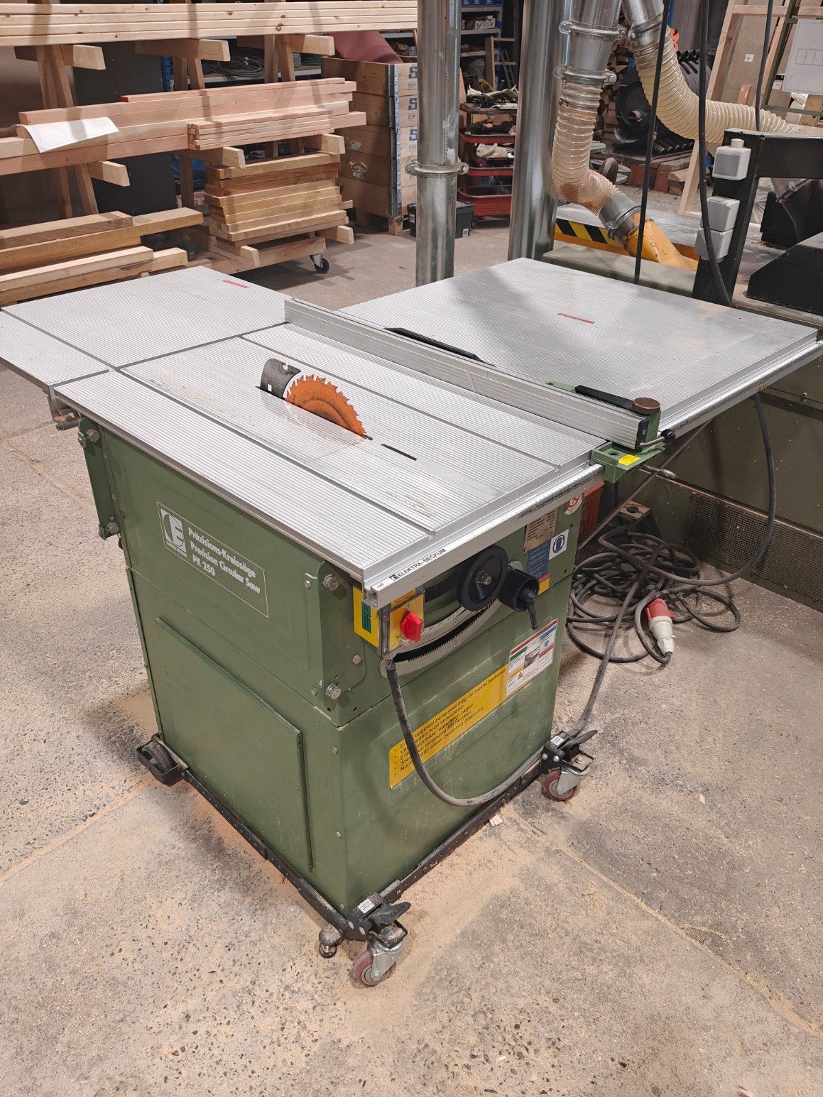 Elektra beckum paneelzaag, 1200 watts ou plus, 70 mm ou plus, Enlèvement, Utilisé