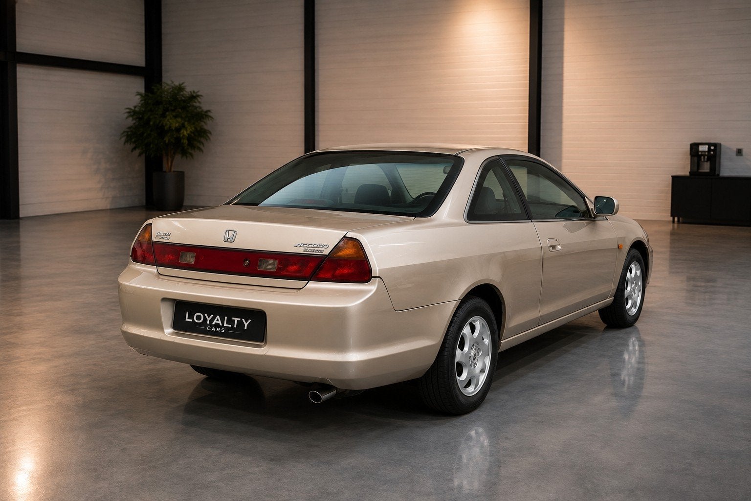 Honda Accord 2.0ES Coupé CG4 | Nieuwstaat | 66.000km!!!, Auto's, Honda, Automaat, Zwart, Sound system, Beige