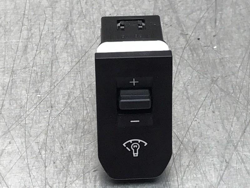 COMMUTATEUR DE REGLAGE INTENSITE TABLEAU DE BORD (|299105371, Utilisé, Kia
