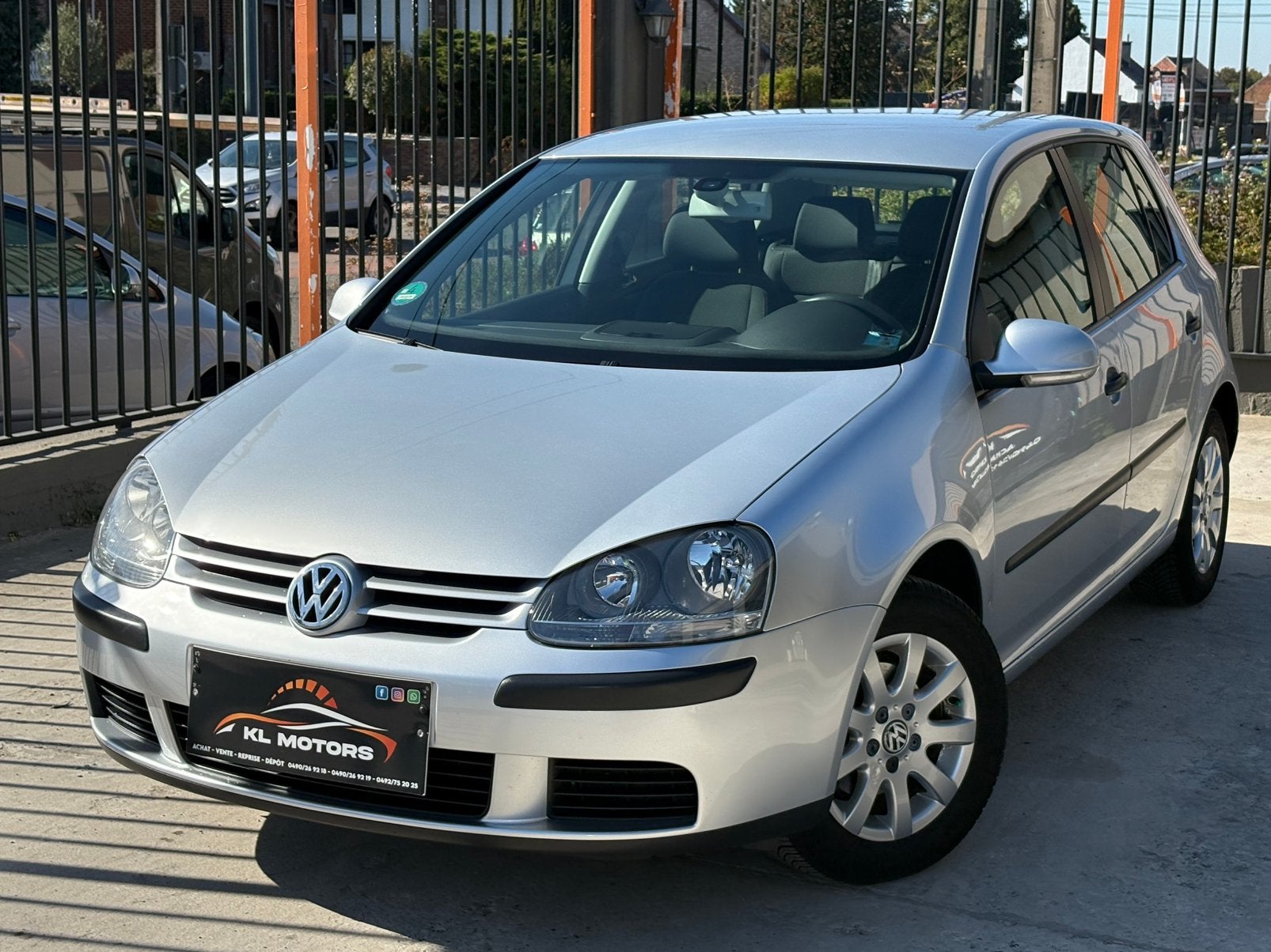 VW GOLF V 1.4i ESSENCE 127 000KM CARPASS CARPLAY CLIM JANTES, Argent ou Gris, Achat, Entreprise, https://public.car-pass.be/vhr/c9bb3fc4-299e-4db6-be99-5097801330ba