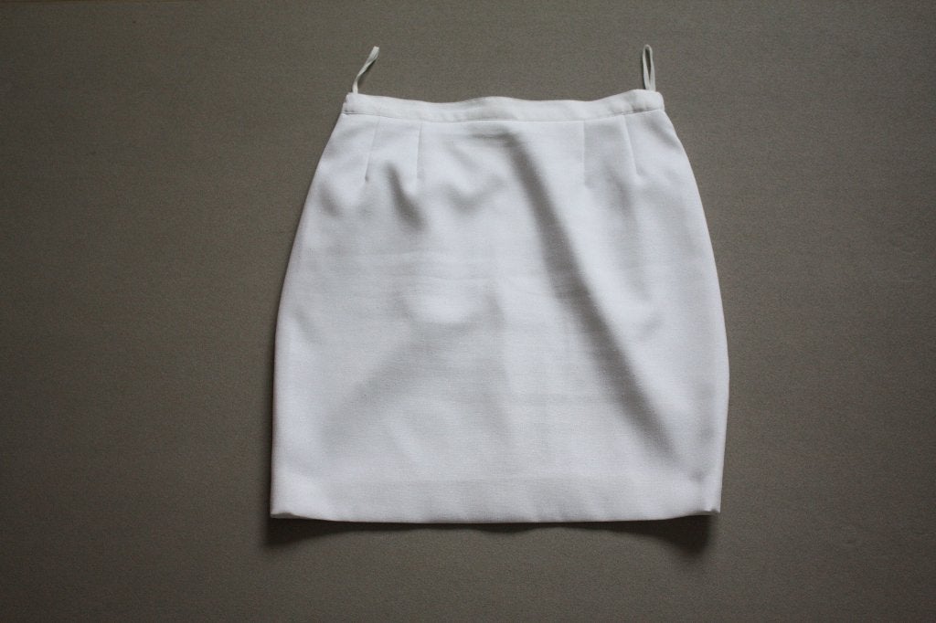 Elegante, witte,  korte rok –merk:  Losange – maat 40, Kleding | Dames, Rokken, Zo goed als nieuw, Maat 38/40 (M), Wit, Knielengte