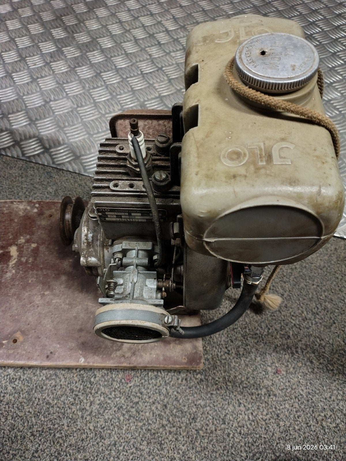 2 takt motor, Enlèvement