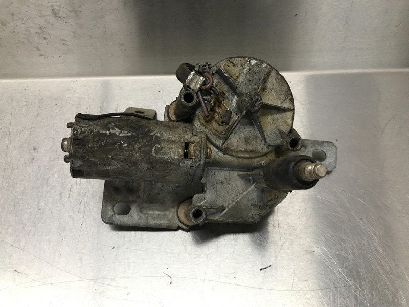 RUITENWISSERMOTOR ACHTER Nissan Primera (P10), Gebruikt, Nissan