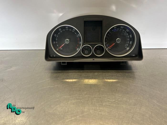 Instrumentenpaneel van een Volkswagen Golf (Golf 04-), Gebruikt, -, Volkswagen, -