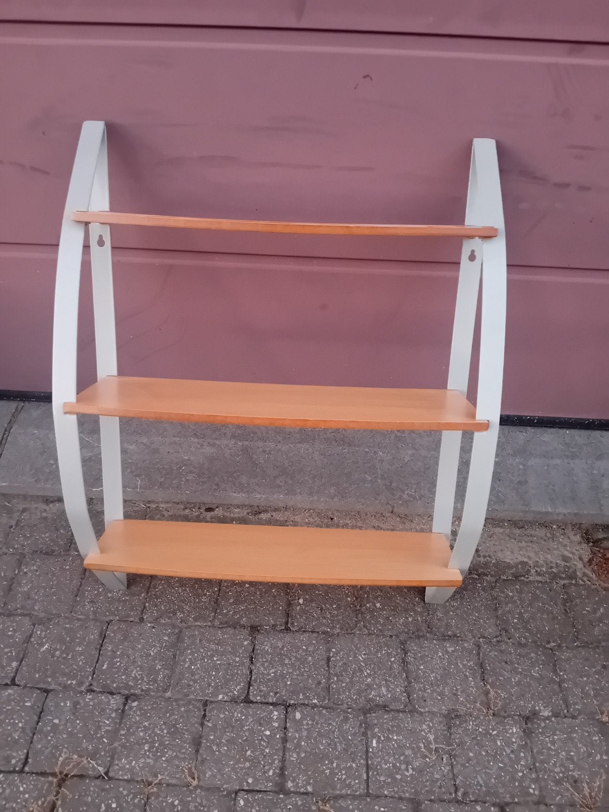Rek voor aan muur, Ophalen, Zo goed als nieuw