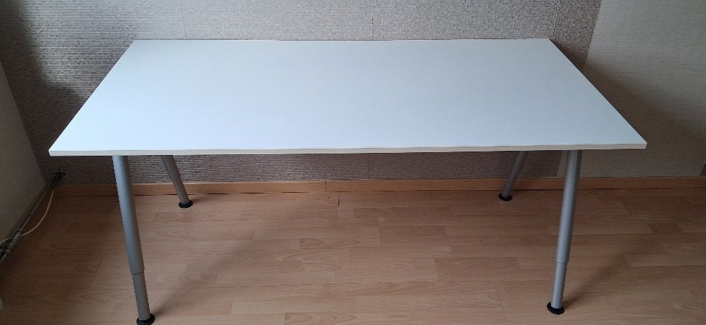 Bureautafel, Bureau d'ordinateur, Comme neuf, Enlèvement, Réglable en hauteur