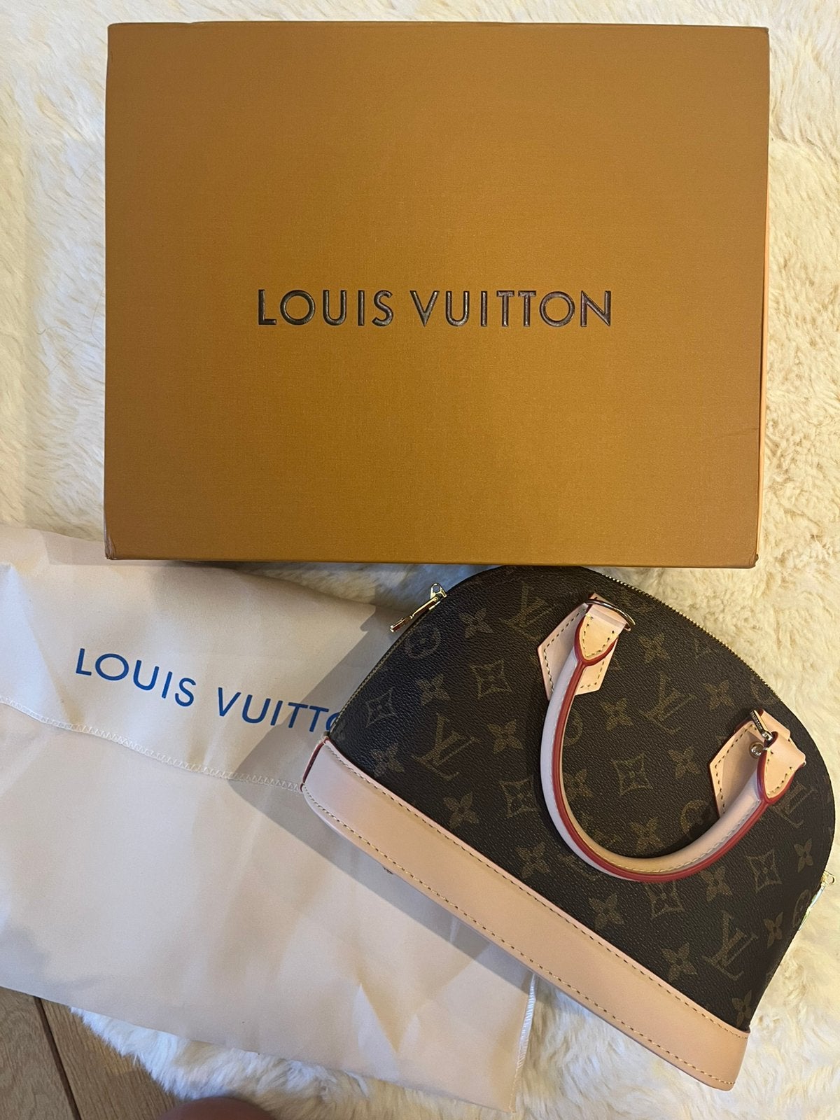 Sac Vuitton, Bijoux, Sacs & Beauté, Sacs | Sacs Femme, Envoi, Comme neuf