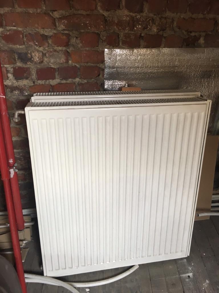 Paneelradiator., Doe-het-zelf en Bouw, Verwarming en Radiatoren, Ophalen, Radiator, Zo goed als nieuw, 60 tot 150 cm