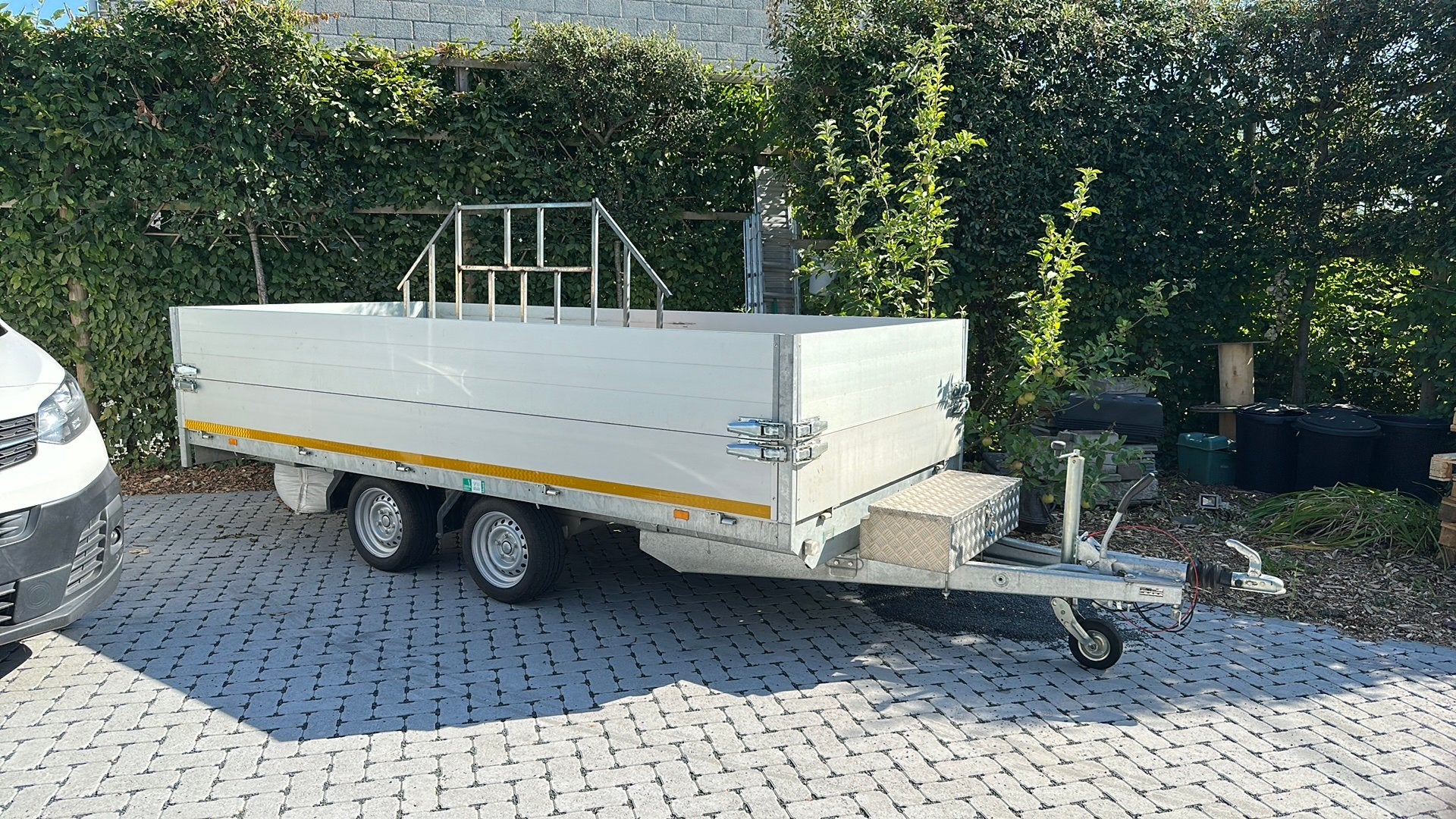 Eduard plateauwagen 406x180 cm - 2000 kg-geremd, Autos : Divers, Remorques, Comme neuf, Enlèvement
