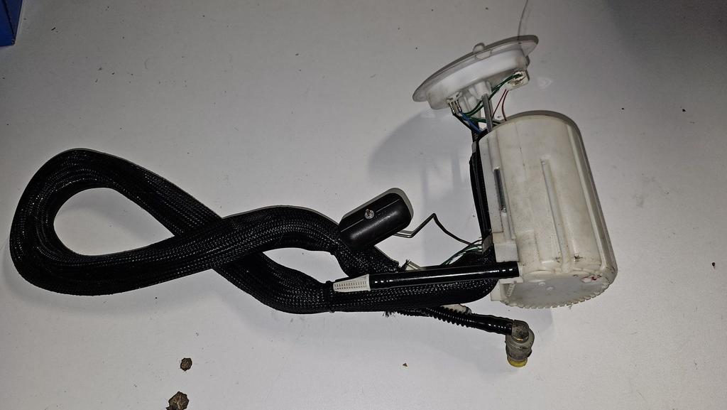 Brandstof pomp opvoerpomp benzinepomp in de tank BMW 5 / 6 S, Gebruikt, -, -, Ophalen of Verzenden
