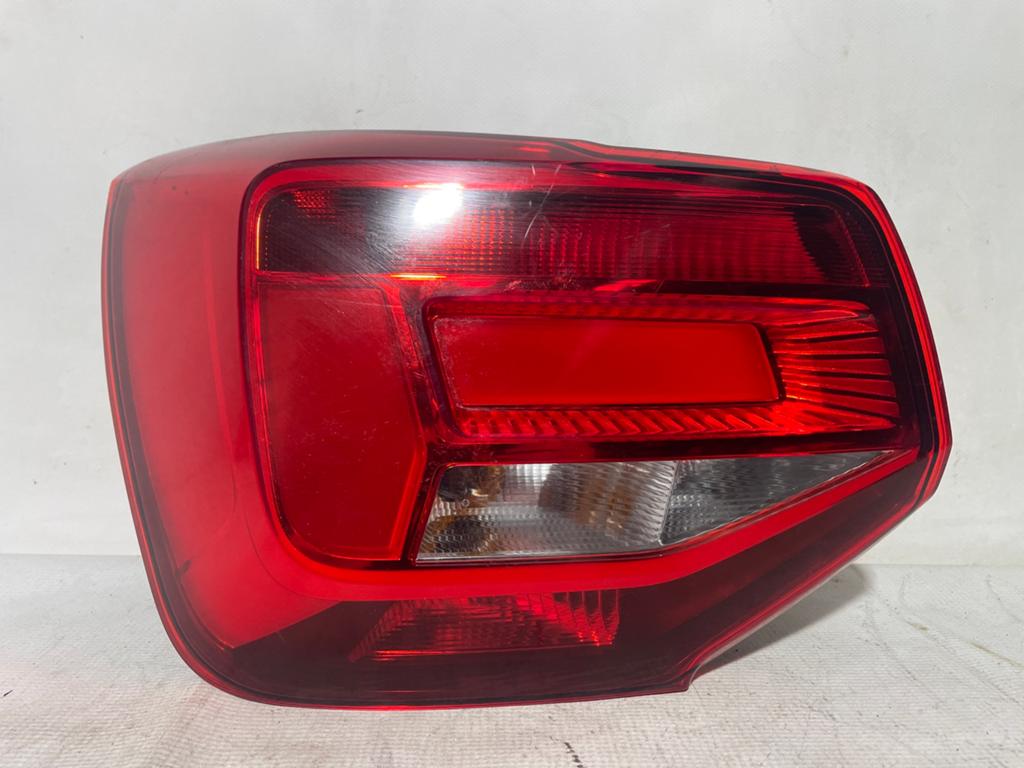 Feu arriere gauche AUDI Q2 81A945069, Audi, Enlèvement, Utilisé