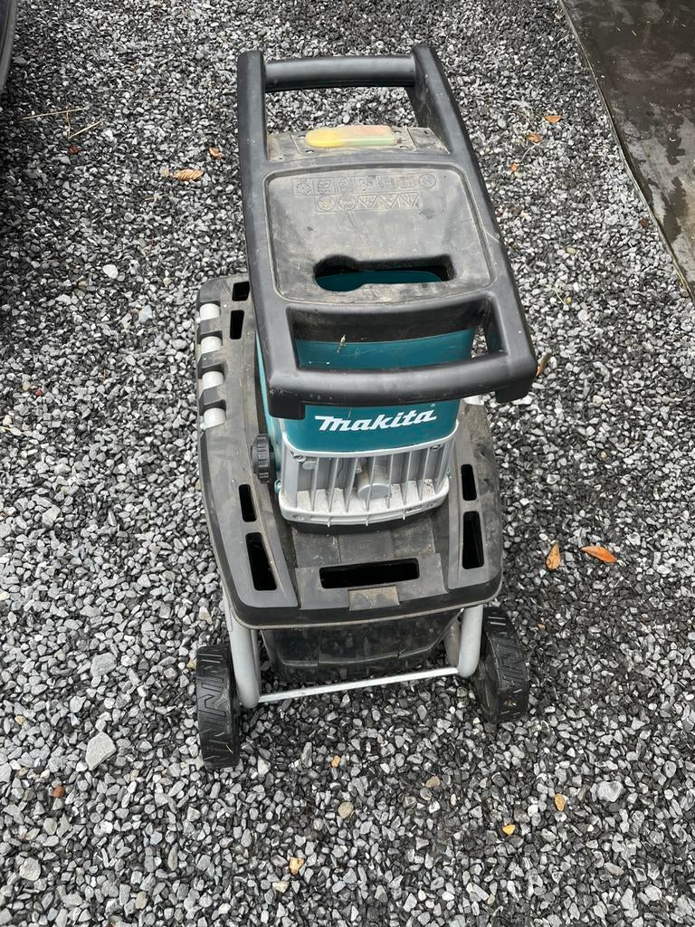 Broyeur makita, Enlèvement, Comme neuf