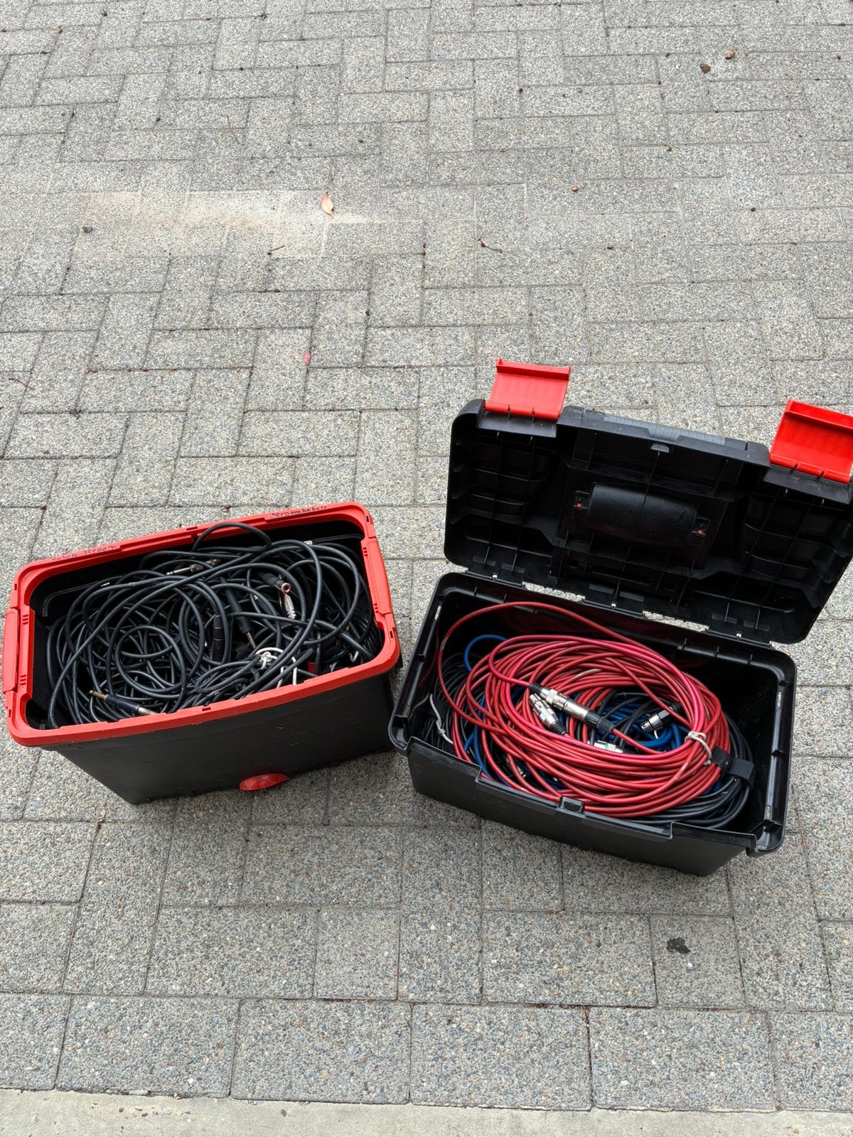 Set van XLR kabels, jack-jack kabels in trolley, Ophalen, Gebruikt