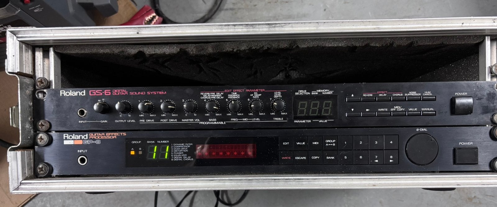 Roland GP-8 en GS-6 plus FC-100mkII en andere effecten, Enlèvement, Comme neuf