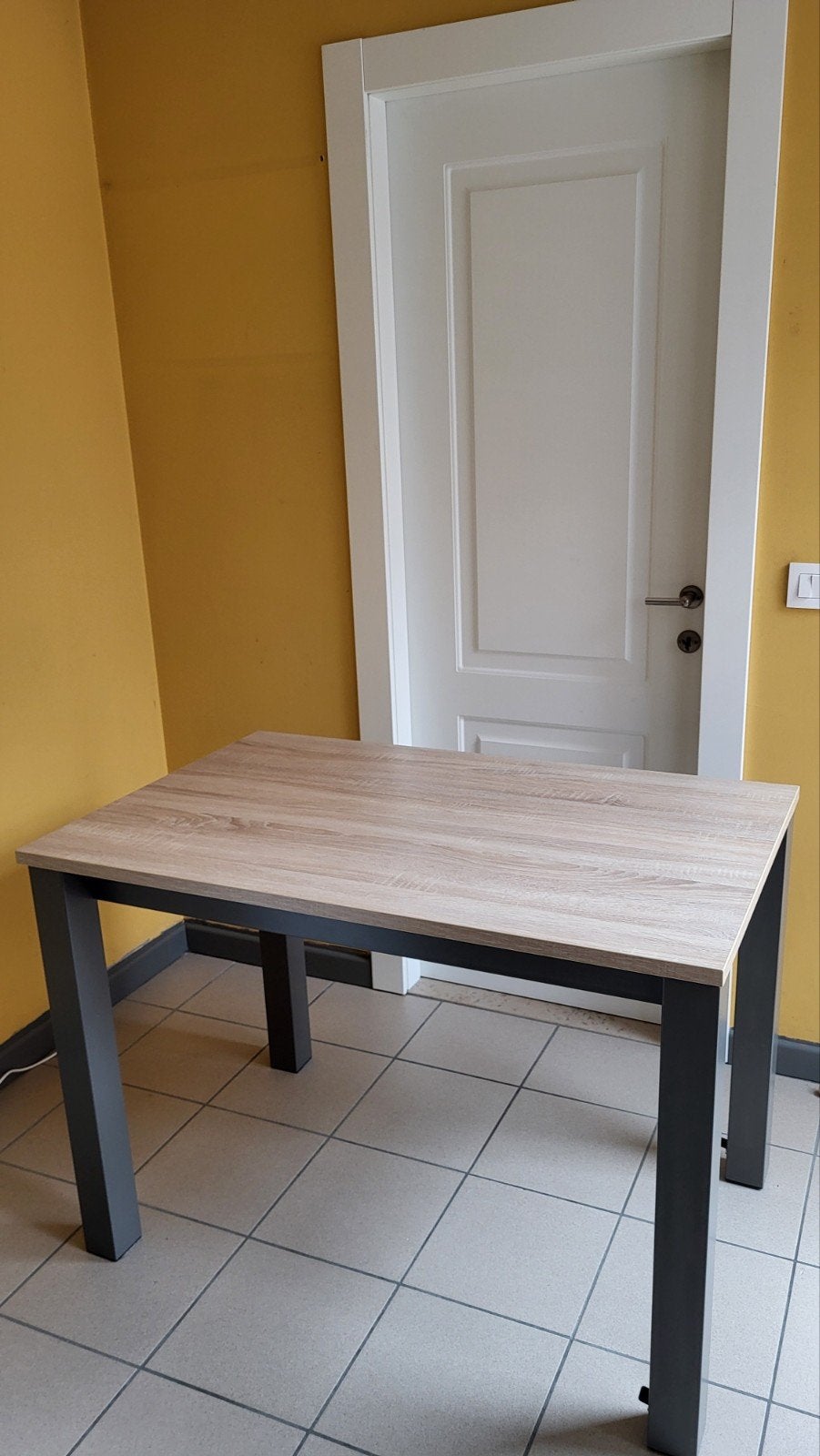 Uitschuifbare eettafel te koop, nieuwstaat!, Ophalen