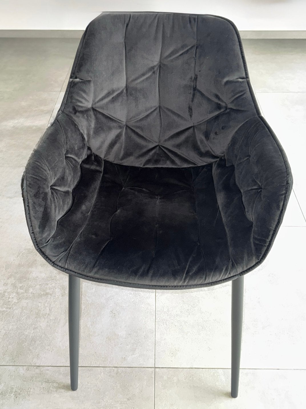 Chaises noirs en velours (6 pièces 150€), Maison & Meubles, Enlèvement, Comme neuf, Noir, Cinq, Six Chaises ou plus