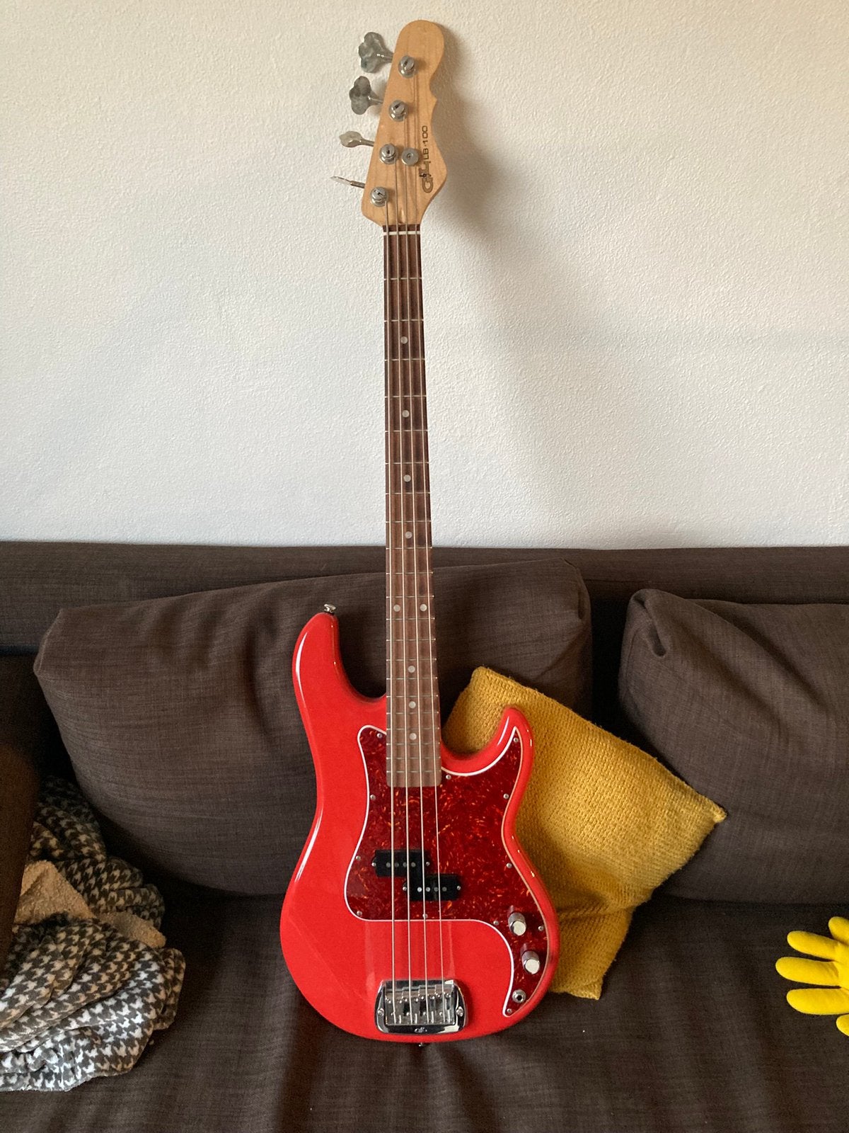 G&L LB-100 - P-bass, Musique & Instruments, Enlèvement