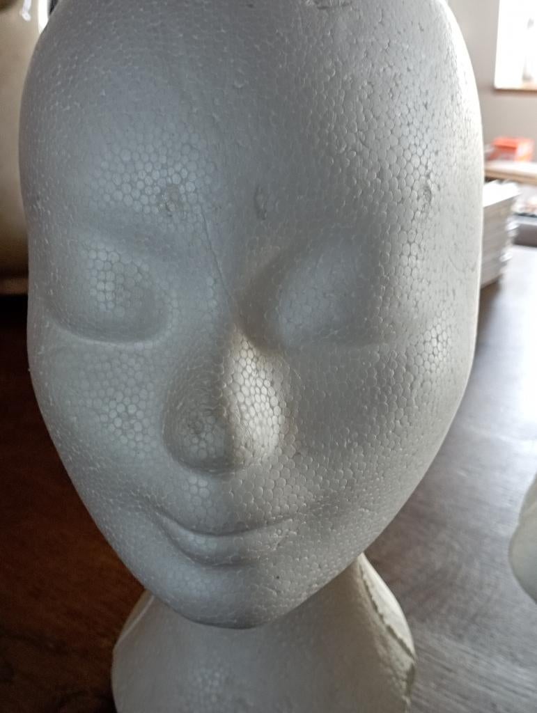 Têtes de mannequin en polystyrène, Enlèvement ou Envoi