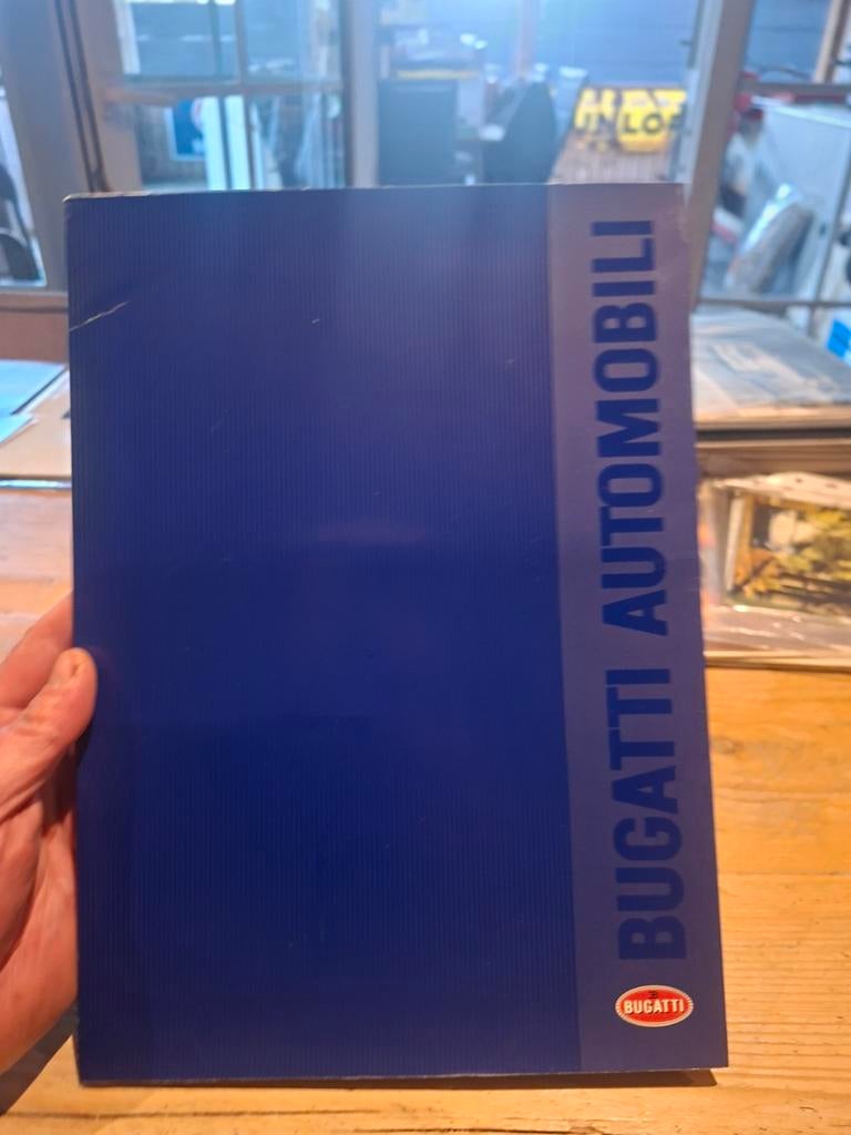 Bugatti eb110 persmap, Ophalen of Verzenden, Zo goed als nieuw, Auto's
