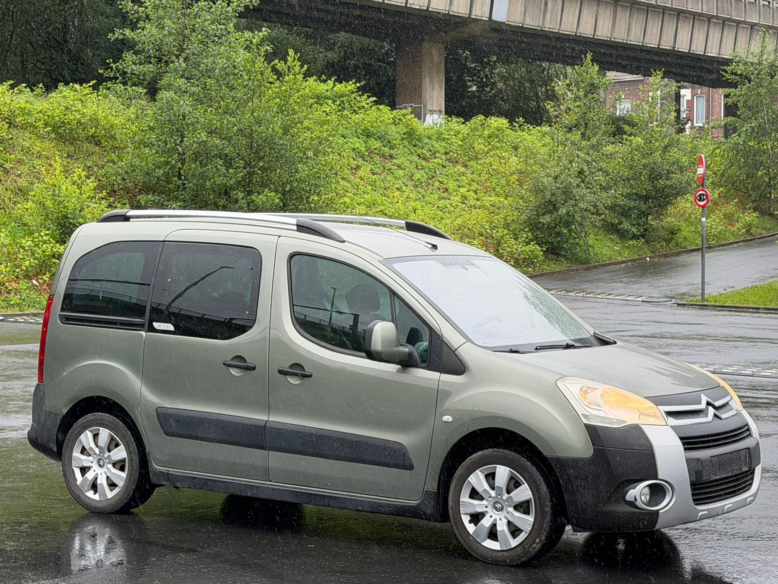 Citroen Berlingo XTR 1.6 diesel 66kw clima  2008 270000 km, Auto's, Citroën, Monovolume, 1568 cc, Berlingo, Particulier