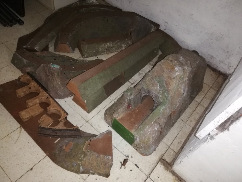 Rotsen en tunnel voor sporen van Marklin, Ophalen, Gebruikt, Brug, Tunnel of Gebouw