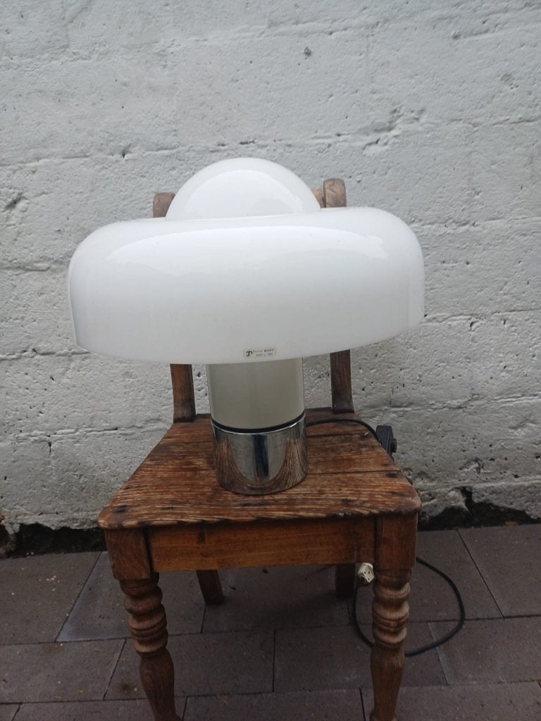Guzzini lamp 1970, Ophalen
