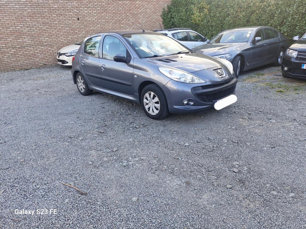 Peugeot 206+ 1.1i essence prêt à immatriculé, Autos, Achat, Boîte manuelle, 5 portes, 44 kW