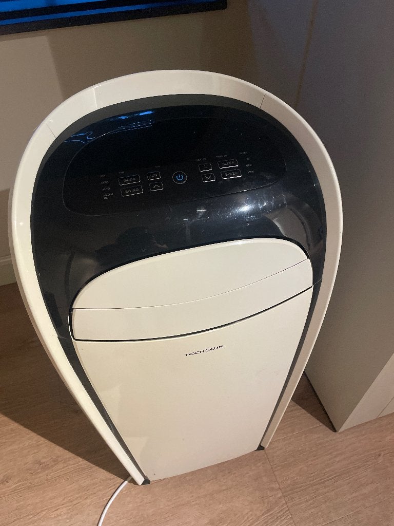 Mobiele airco, Ophalen, Gebruikt, Minder dan 60 m³, Koelen en Ontvochtigen
