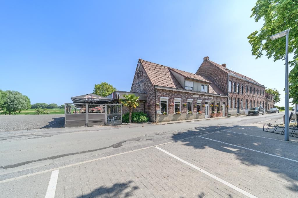 Café en woonst, Immo, Huizen en Appartementen te koop, 1000 tot 1500 m², Poperinge, Hoekwoning, Provincie West-Vlaanderen