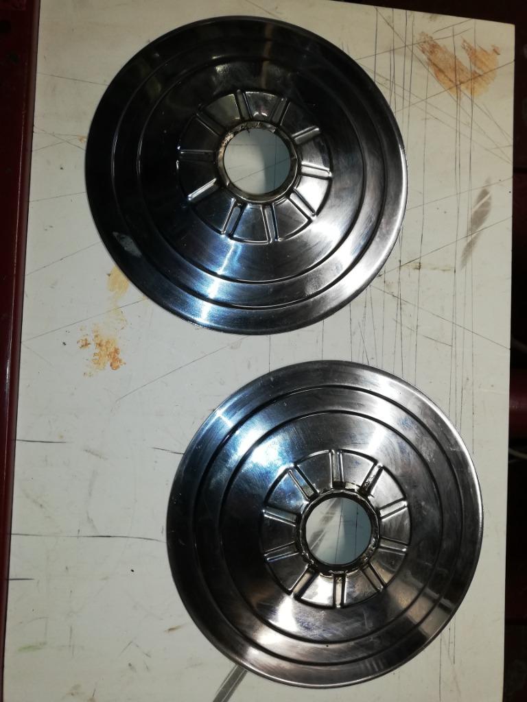 Couvercle décoratif chromé Ural., Enlèvement, Utilisé